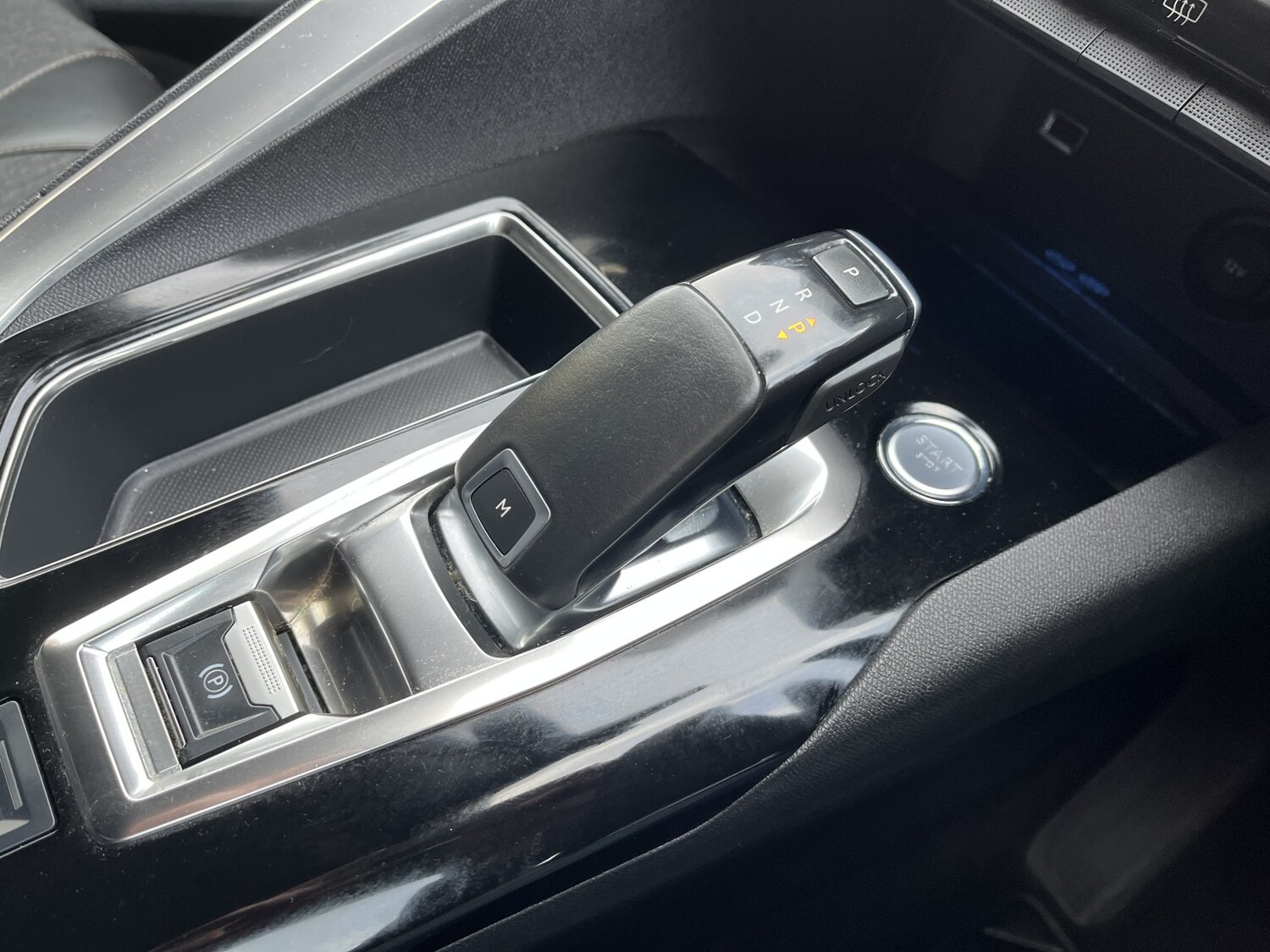 Used Peugeot 3008 2017 for sale - 77721295: Photo 23