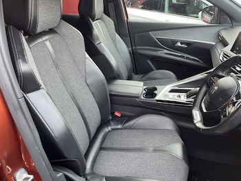 Used Peugeot 3008 2017 for sale - 77721295: Photo