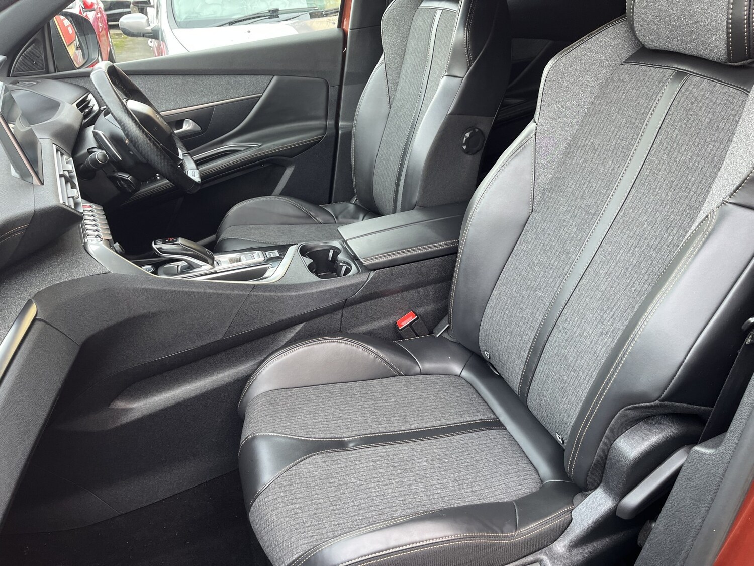 Used Peugeot 3008 2017 for sale - 77721295: Photo 6