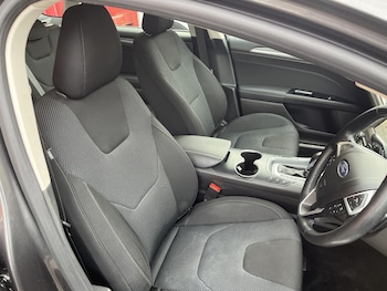 Used Ford Mondeo 2017 for sale - 78125151: Photo