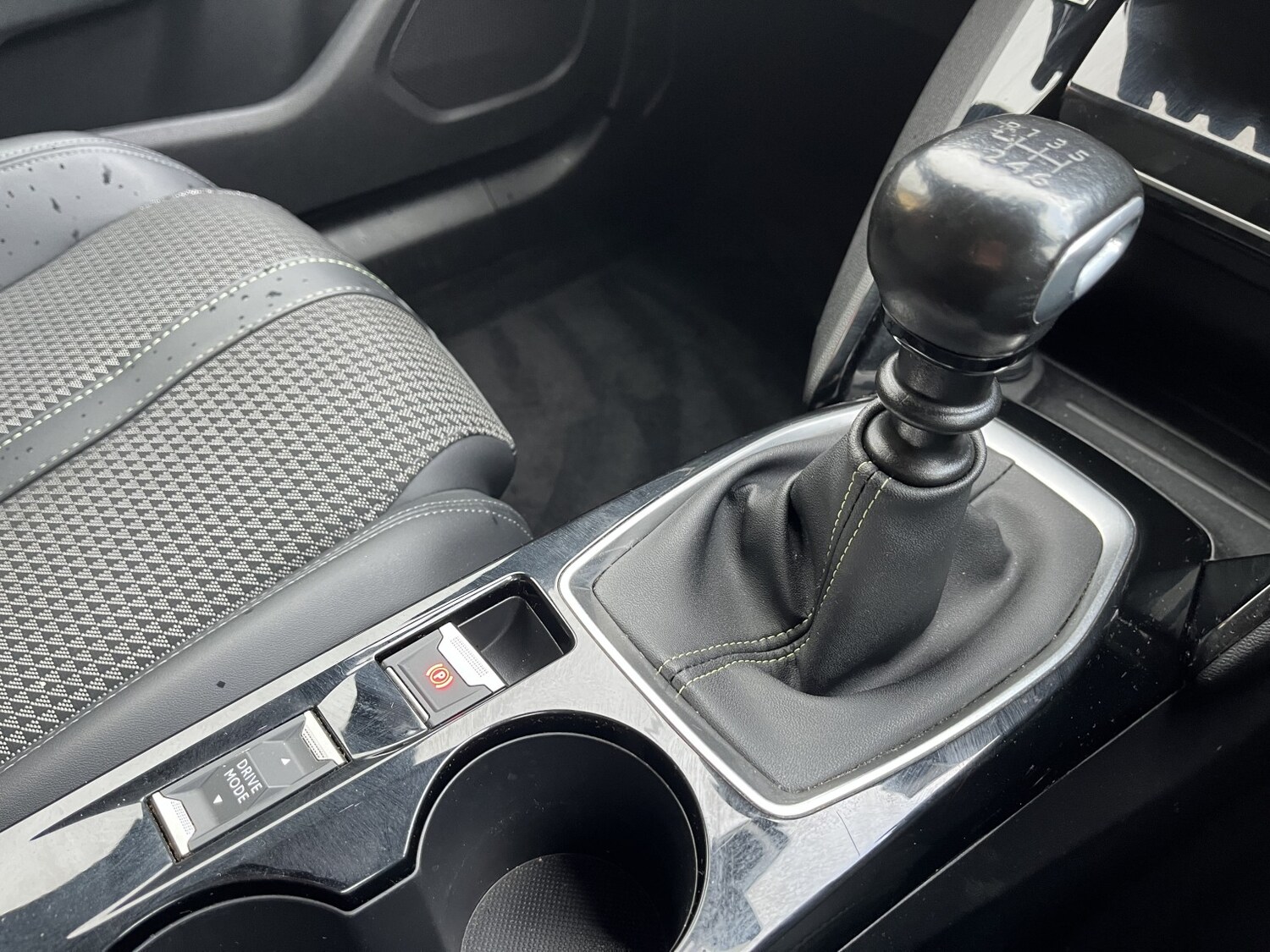 Used Peugeot 2008 2021 for sale - 78060518: Photo 28