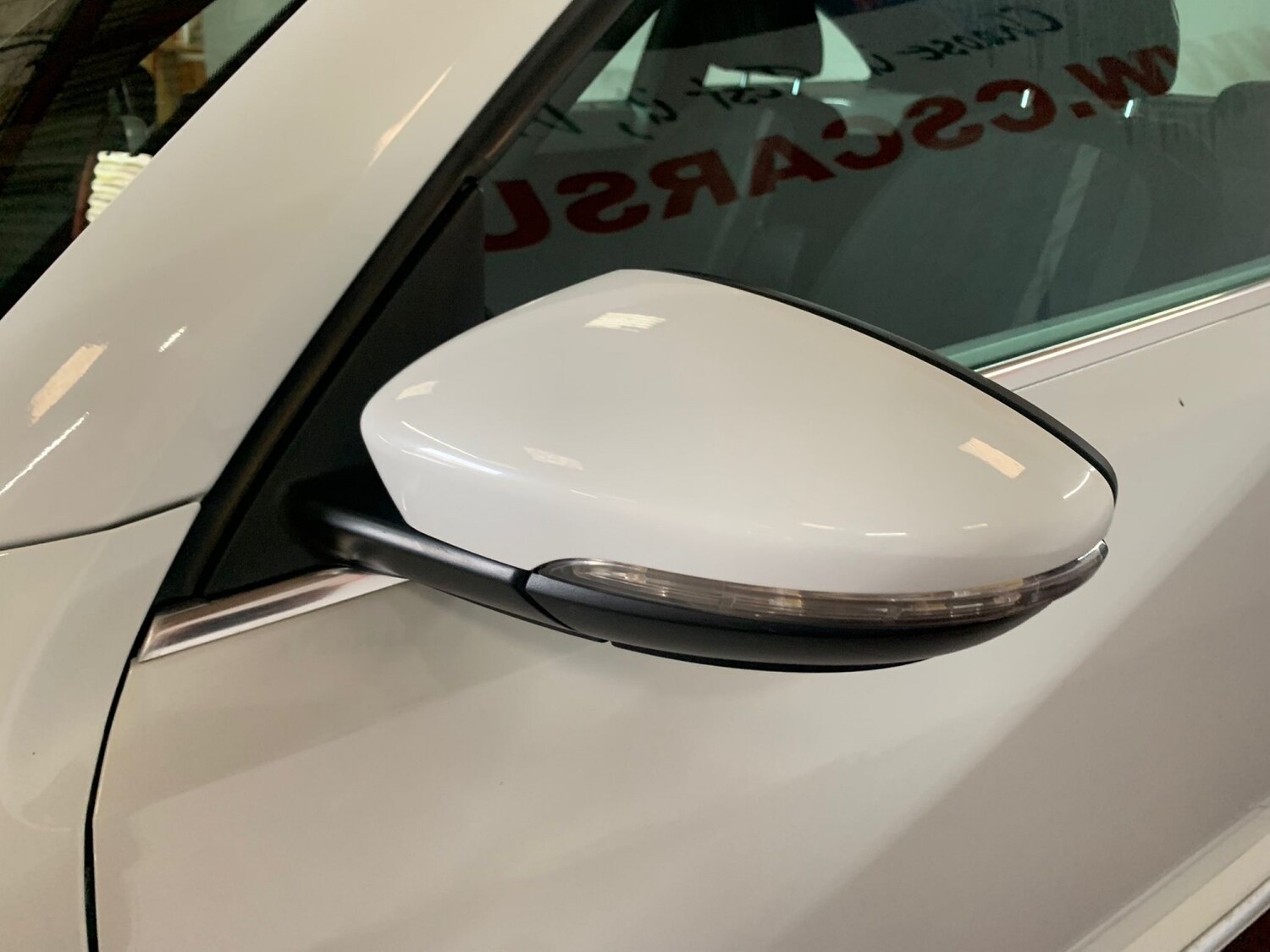 Used Volkswagen Beetle 2016 for sale - 77721231: Photo 37