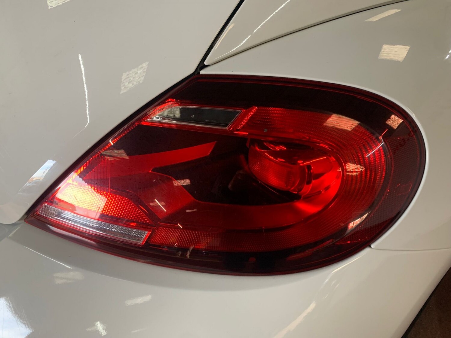 Used Volkswagen Beetle 2016 for sale - 77721231: Photo 38