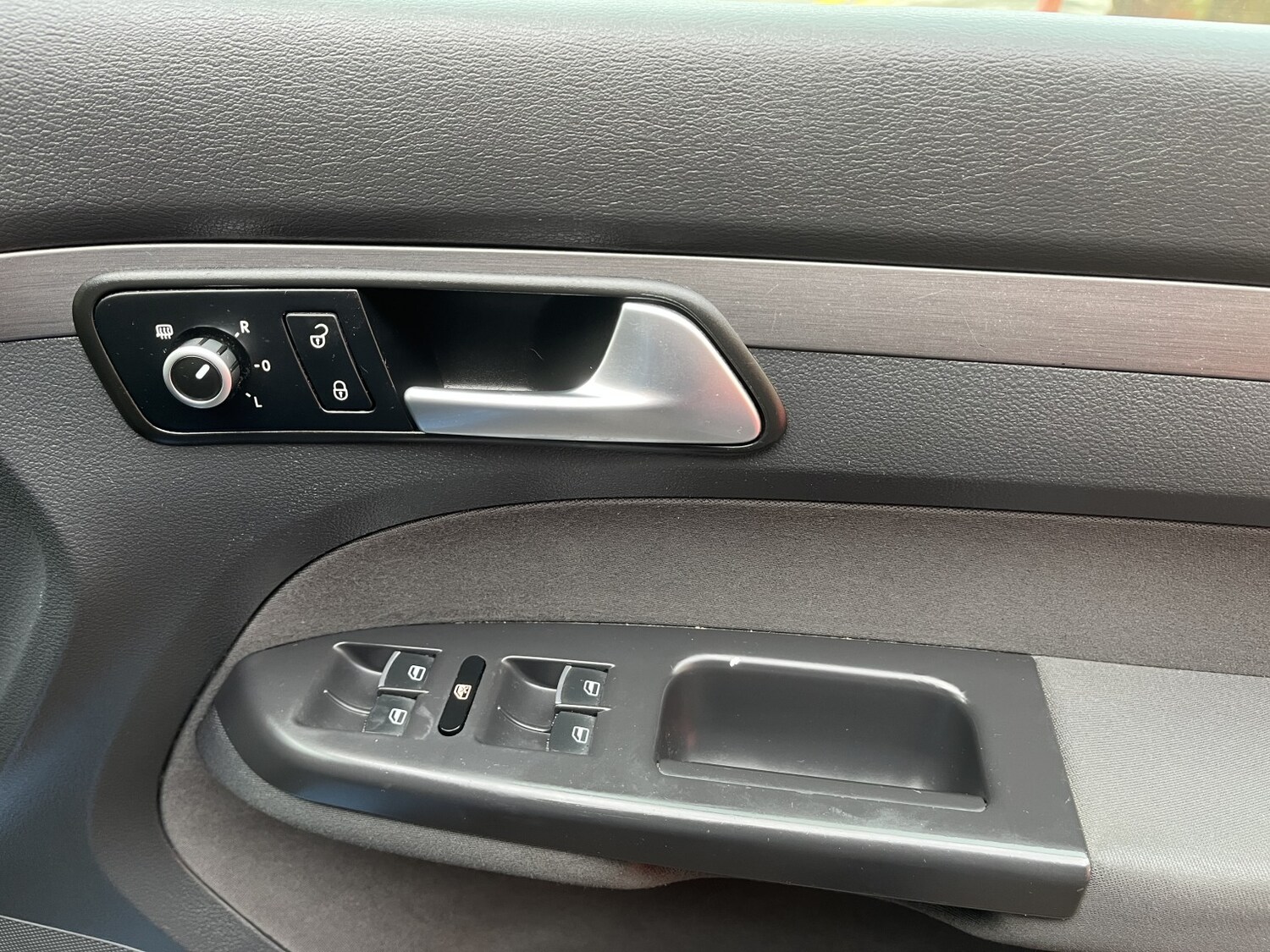 Used Volkswagen Touran 2014 for sale - 77735742: Photo 26