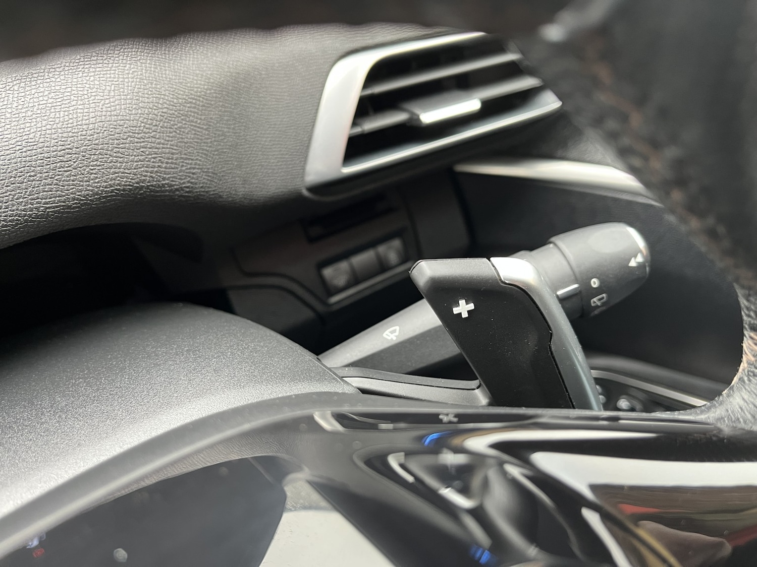 Used Peugeot 3008 2017 for sale - 78084518: Photo 29