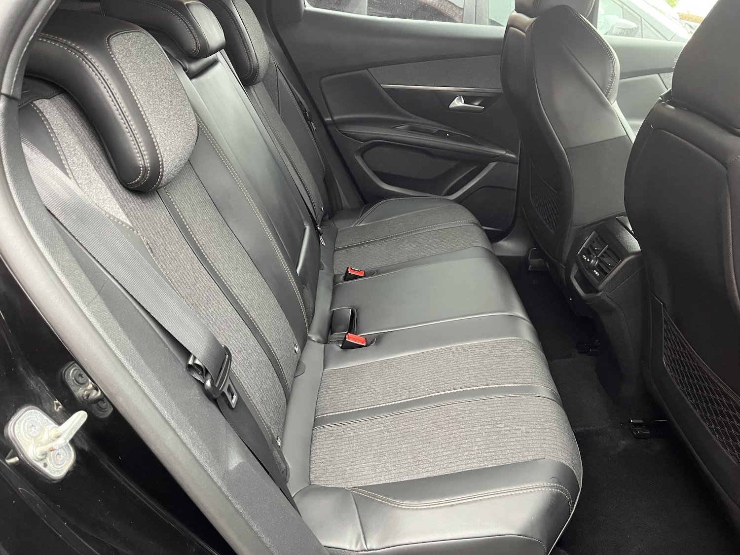 Used Peugeot 3008 2017 for sale - 78084518: Photo 6