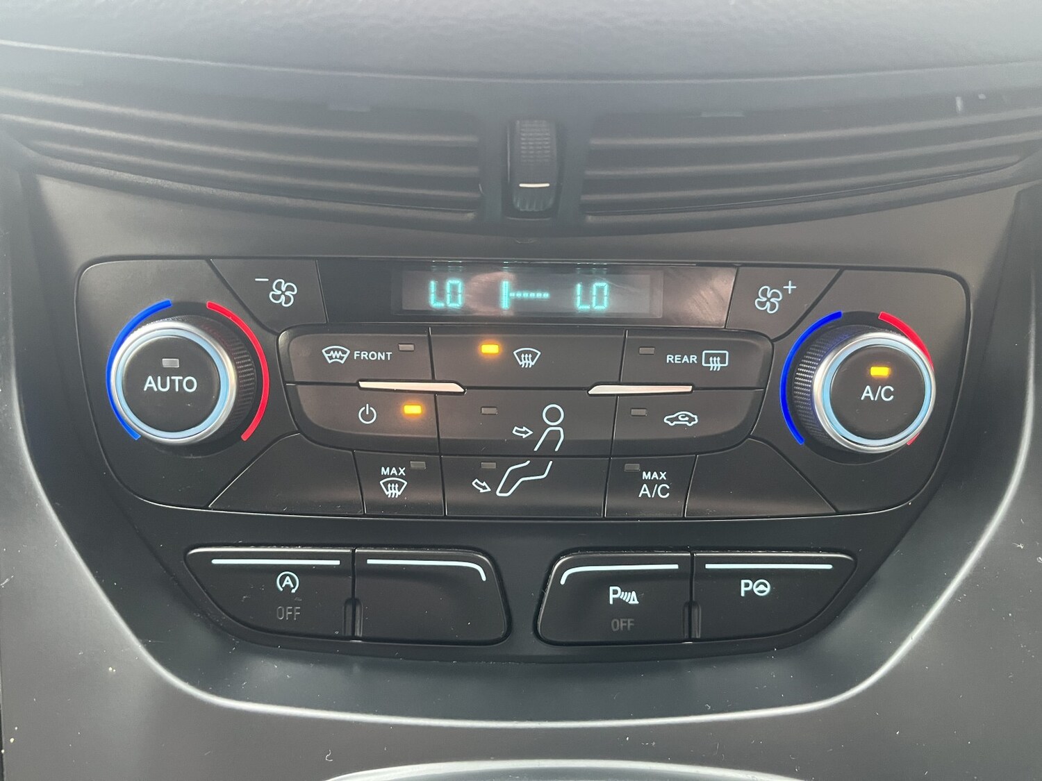 Used Ford Kuga 2019 for sale - 77792887: Photo 21