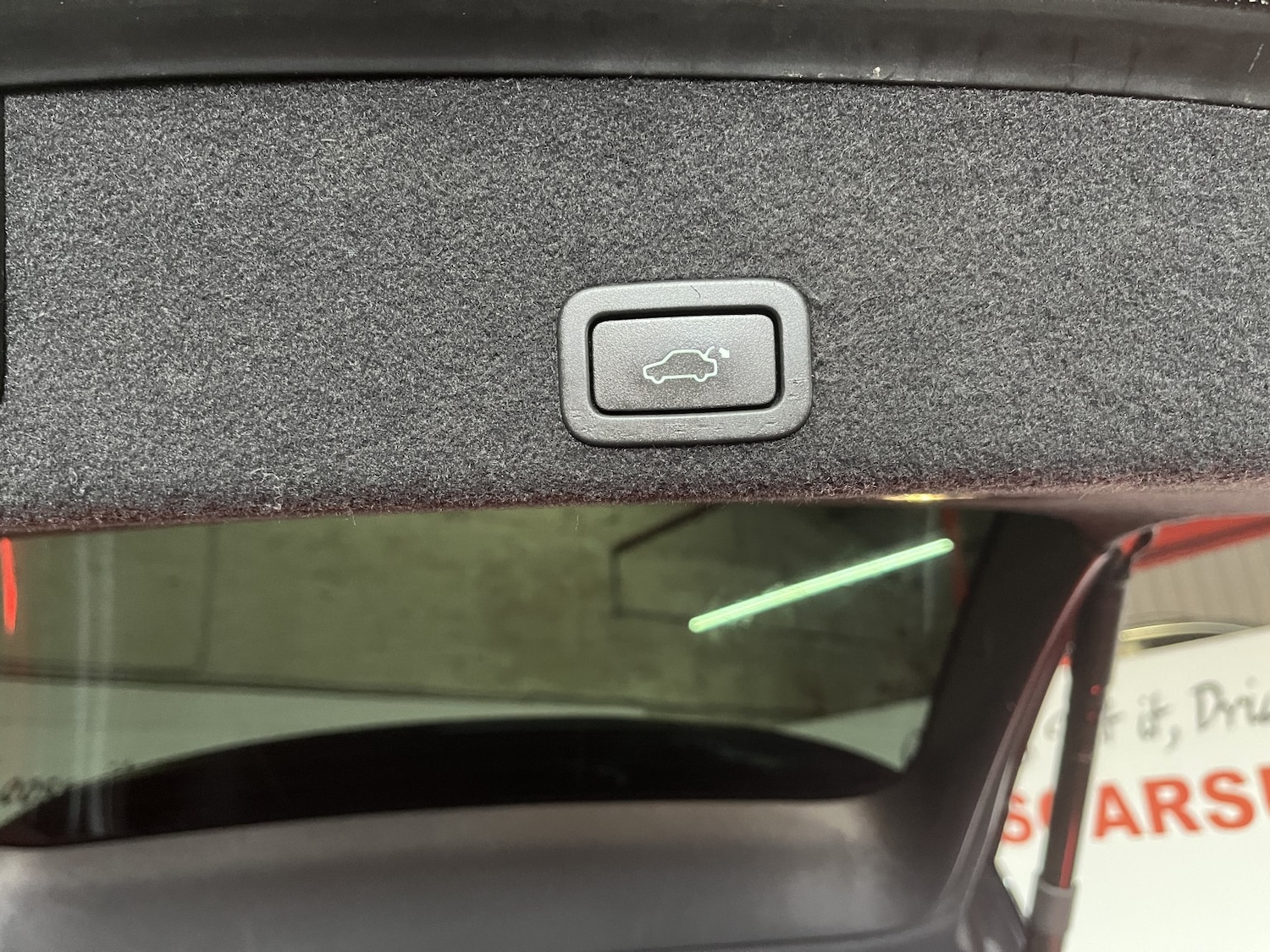 Used Volvo XC60 2017 for sale - 77735755: Photo 11