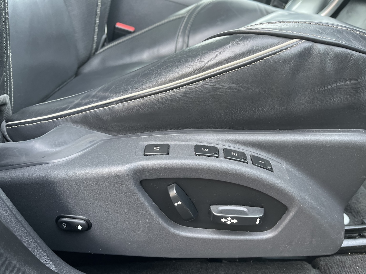 Used Volvo XC60 2017 for sale - 77735755: Photo 14