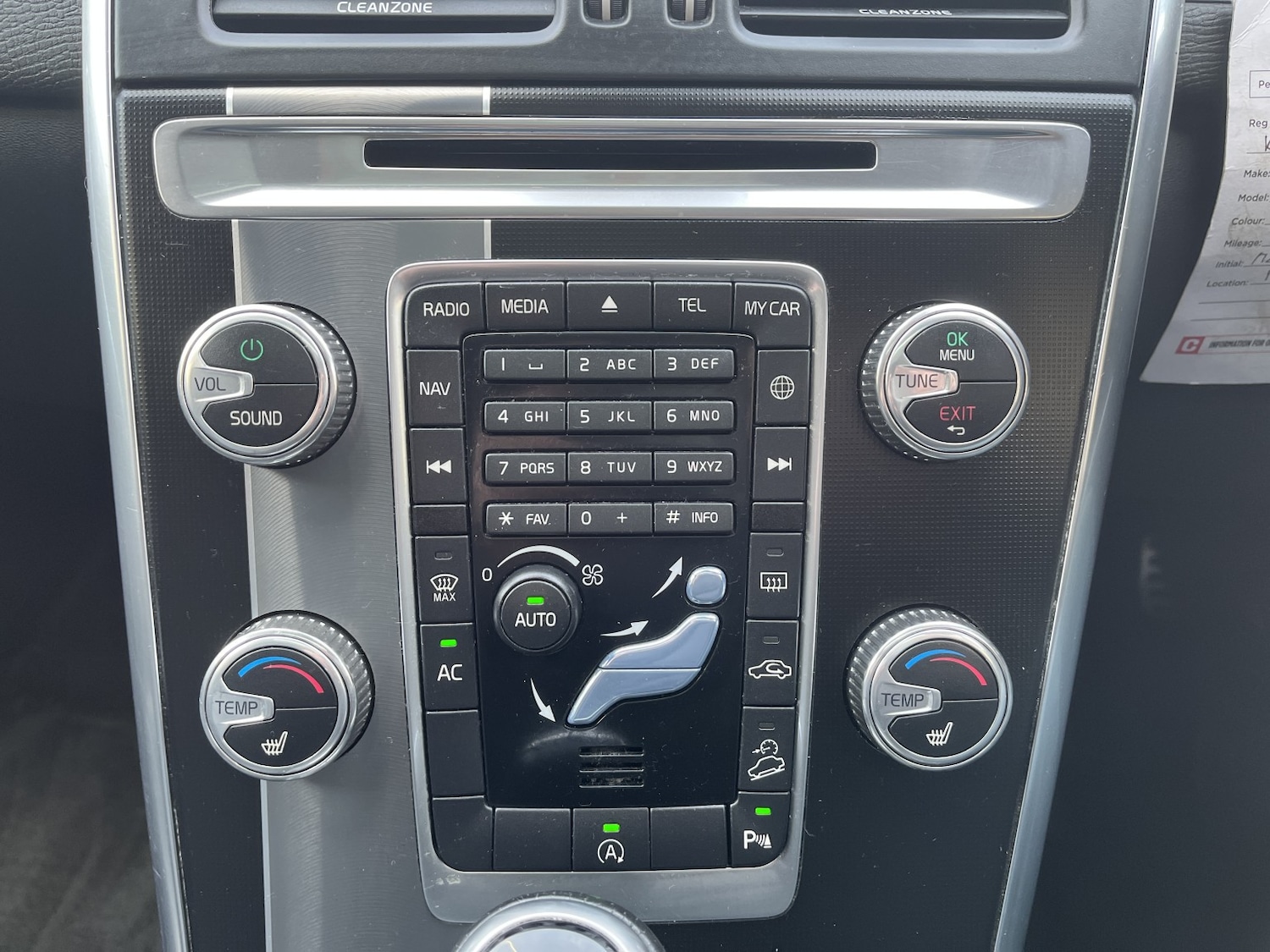 Used Volvo XC60 2017 for sale - 77735755: Photo 24