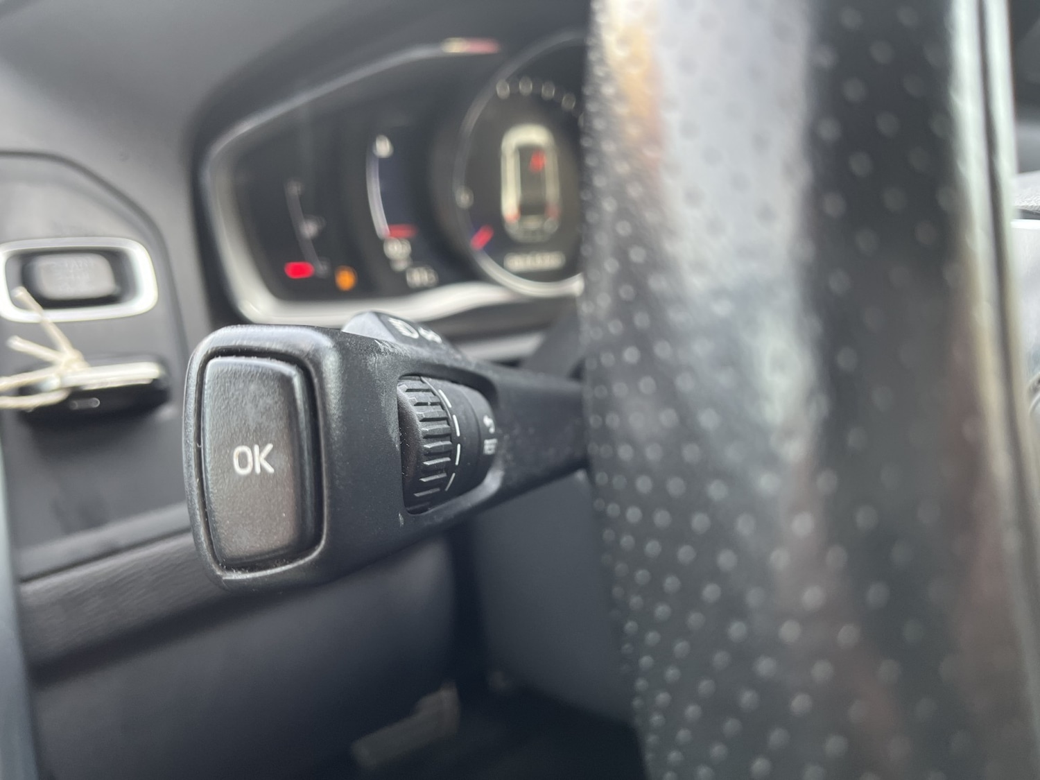 Used Volvo XC60 2017 for sale - 77735755: Photo 31