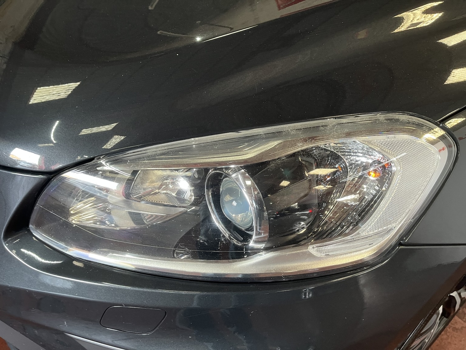 Used Volvo XC60 2017 for sale - 77735755: Photo 42