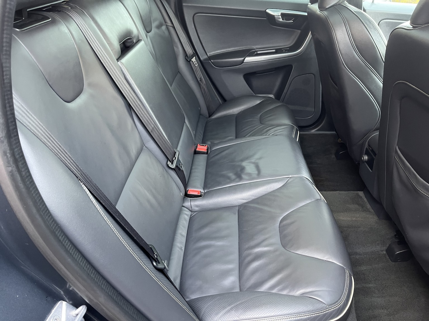 Used Volvo XC60 2017 for sale - 77735755: Photo 6