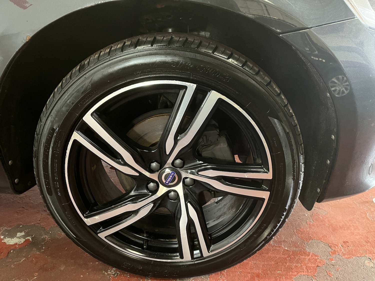 Used Volvo XC60 2017 for sale - 77735755: Photo 7