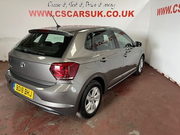 Used Volkswagen Polo 2018 for sale - 79047654: Photo