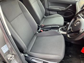 Used Volkswagen Polo 2018 for sale - 79047654: Photo
