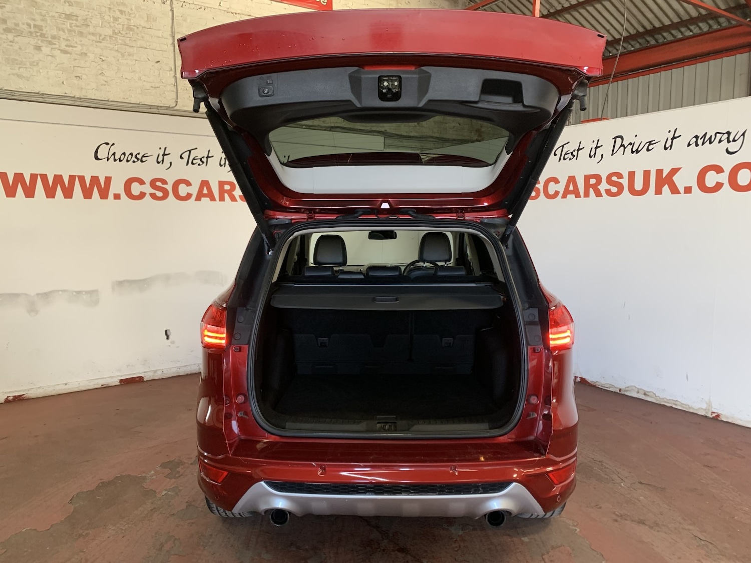 Used Ford Kuga 2016 for sale - 78045576: Photo 13