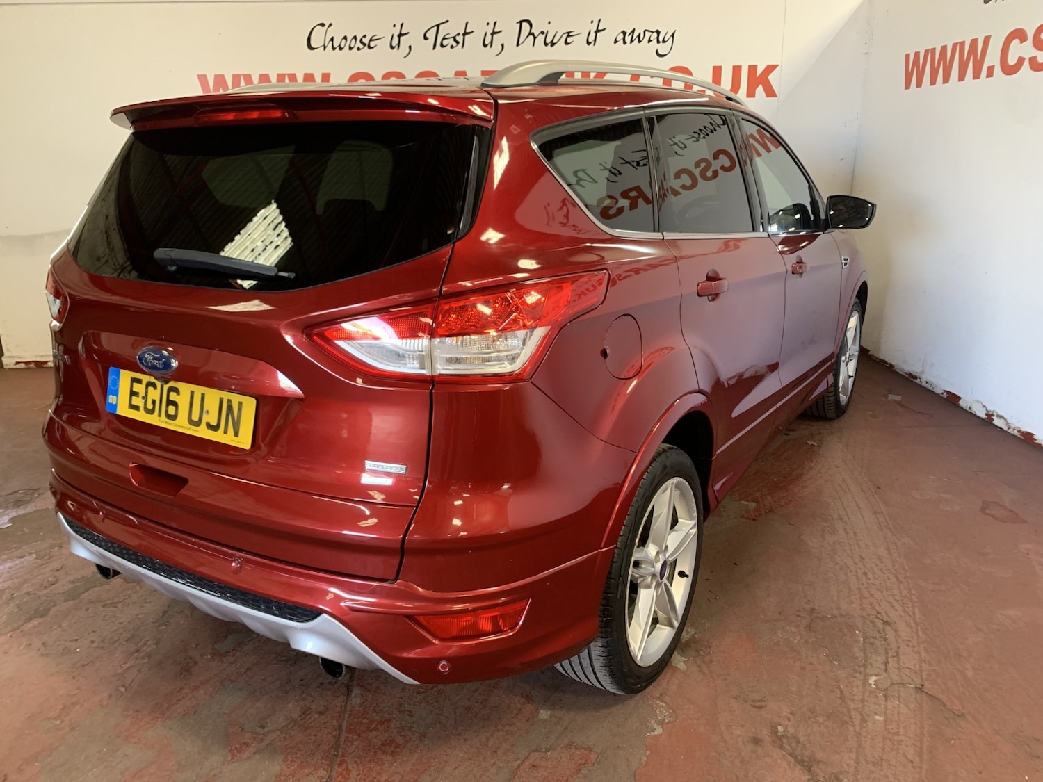 Used Ford Kuga 2016 for sale - 78045576: Photo 2