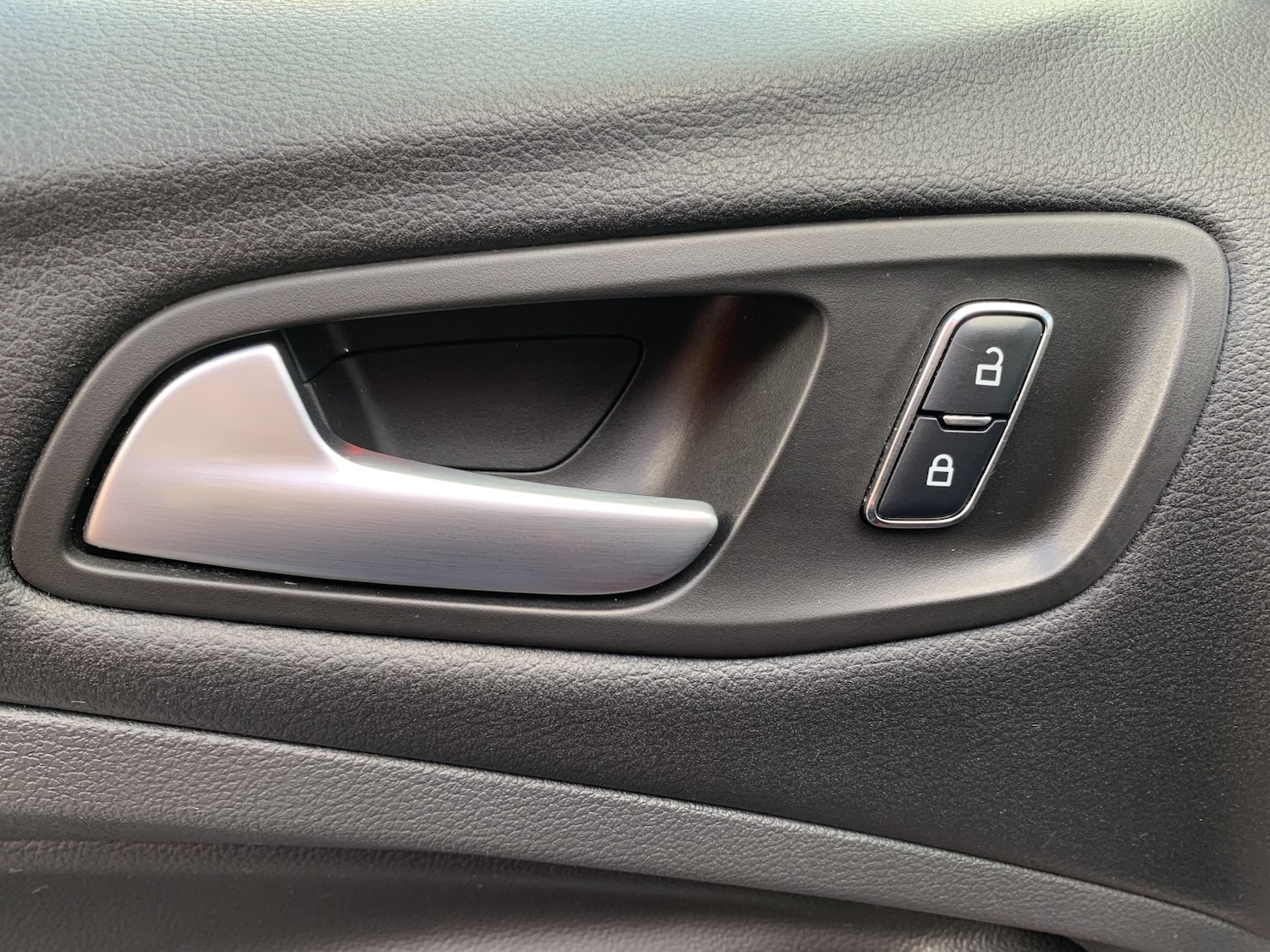 Used Ford Kuga 2016 for sale - 78045576: Photo 36