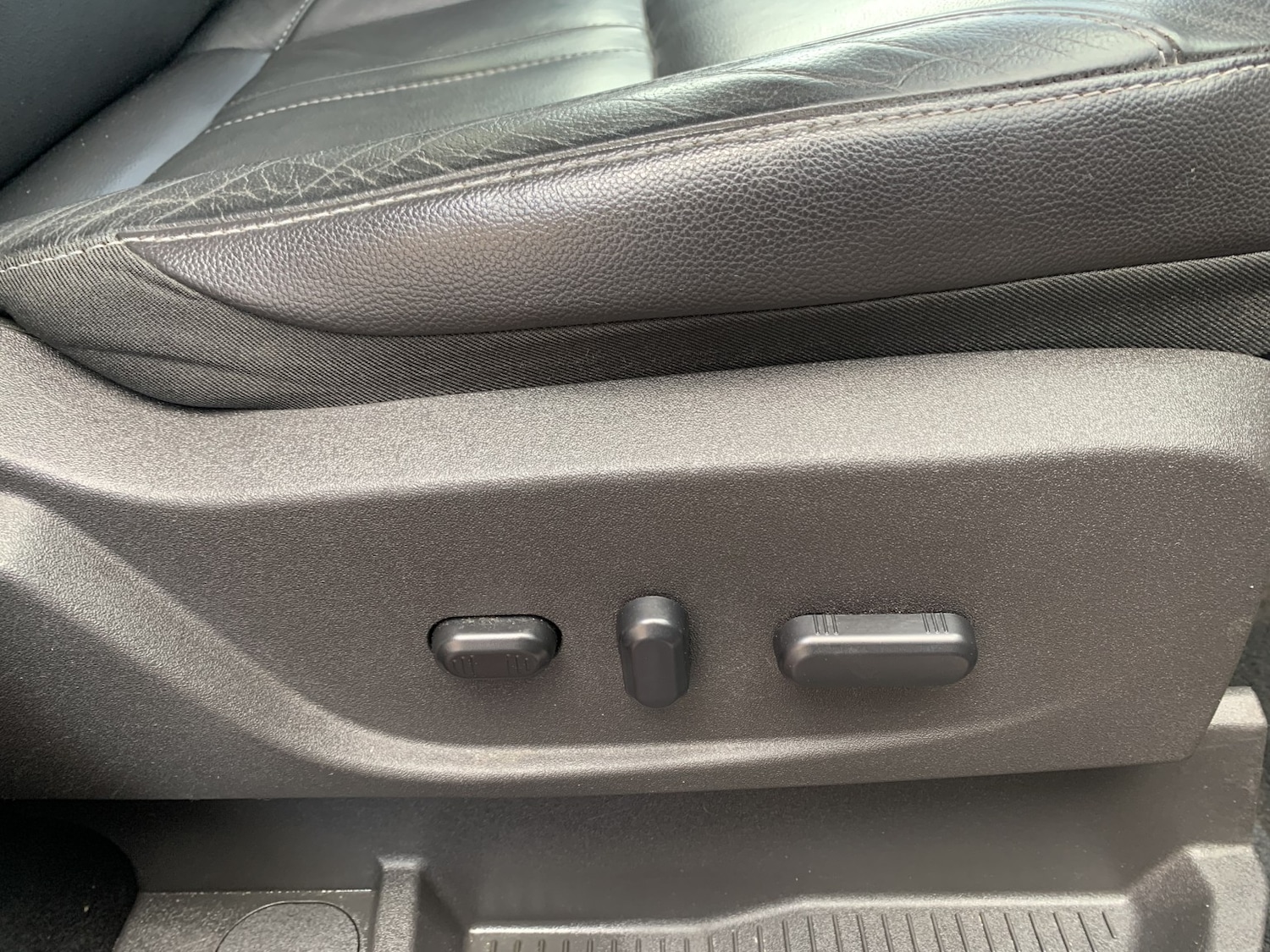 Used Ford Kuga 2016 for sale - 78045576: Photo 4