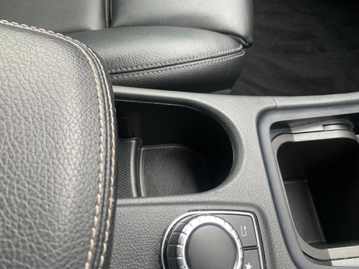 Used Mercedes-Benz A-Class 2017 for sale - 77721380: Photo 32