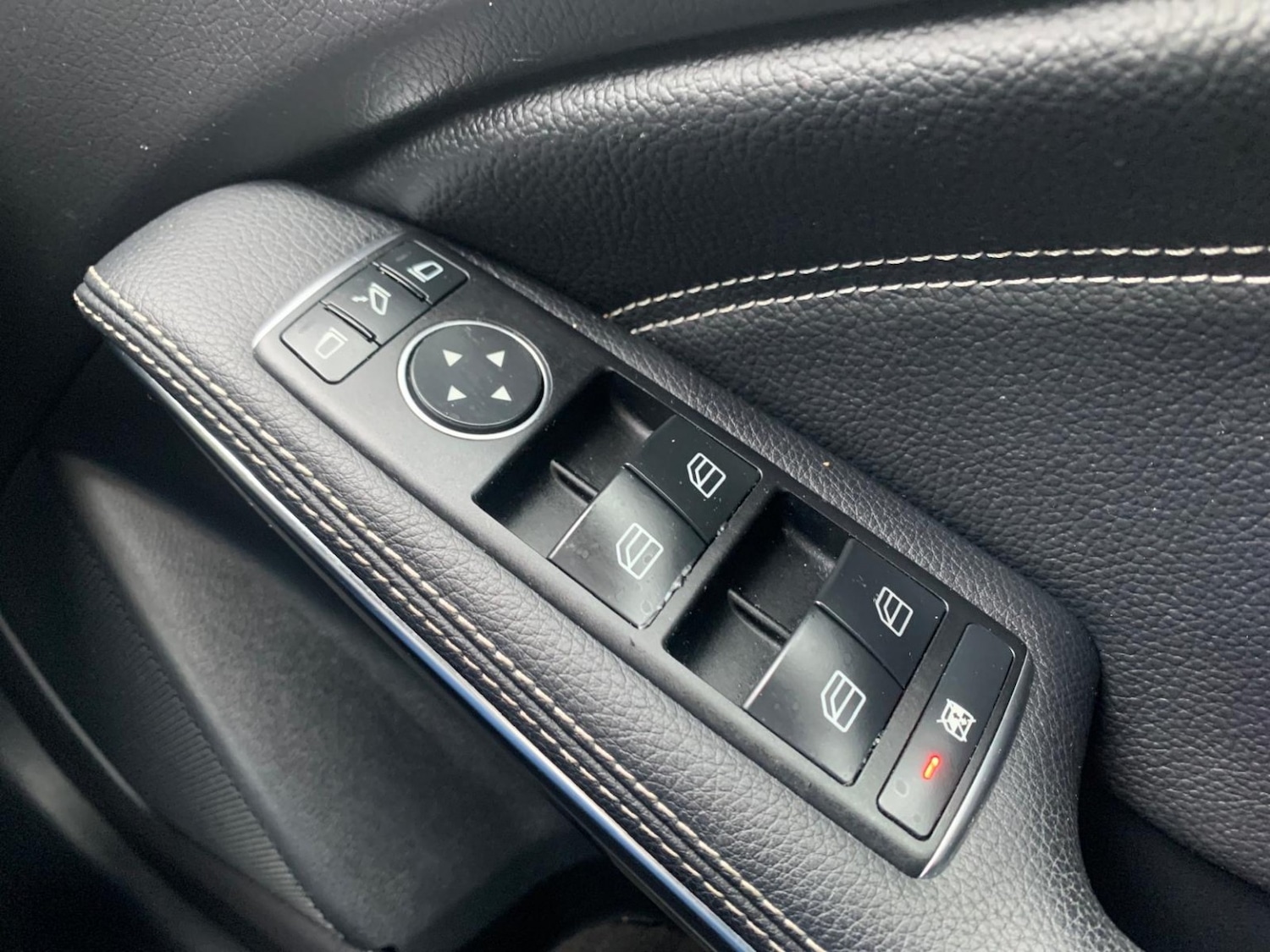 Used Mercedes-Benz A-Class 2017 for sale - 77721380: Photo 36