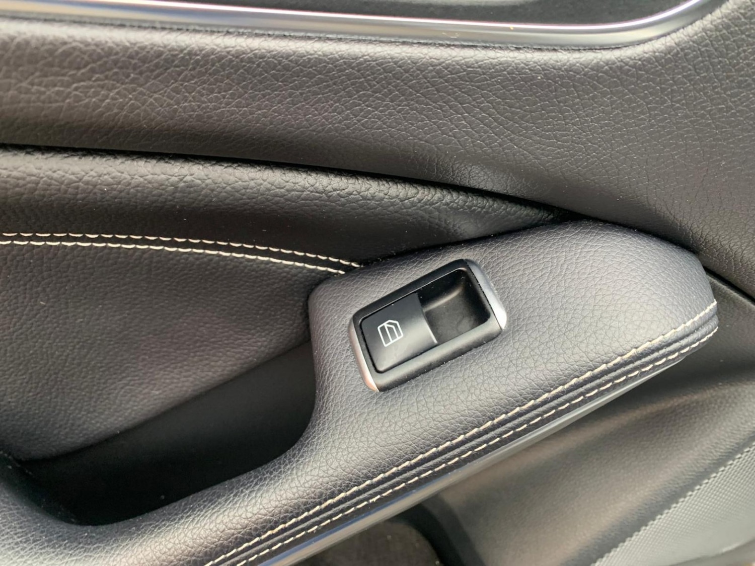 Used Mercedes-Benz A-Class 2017 for sale - 77721380: Photo 39