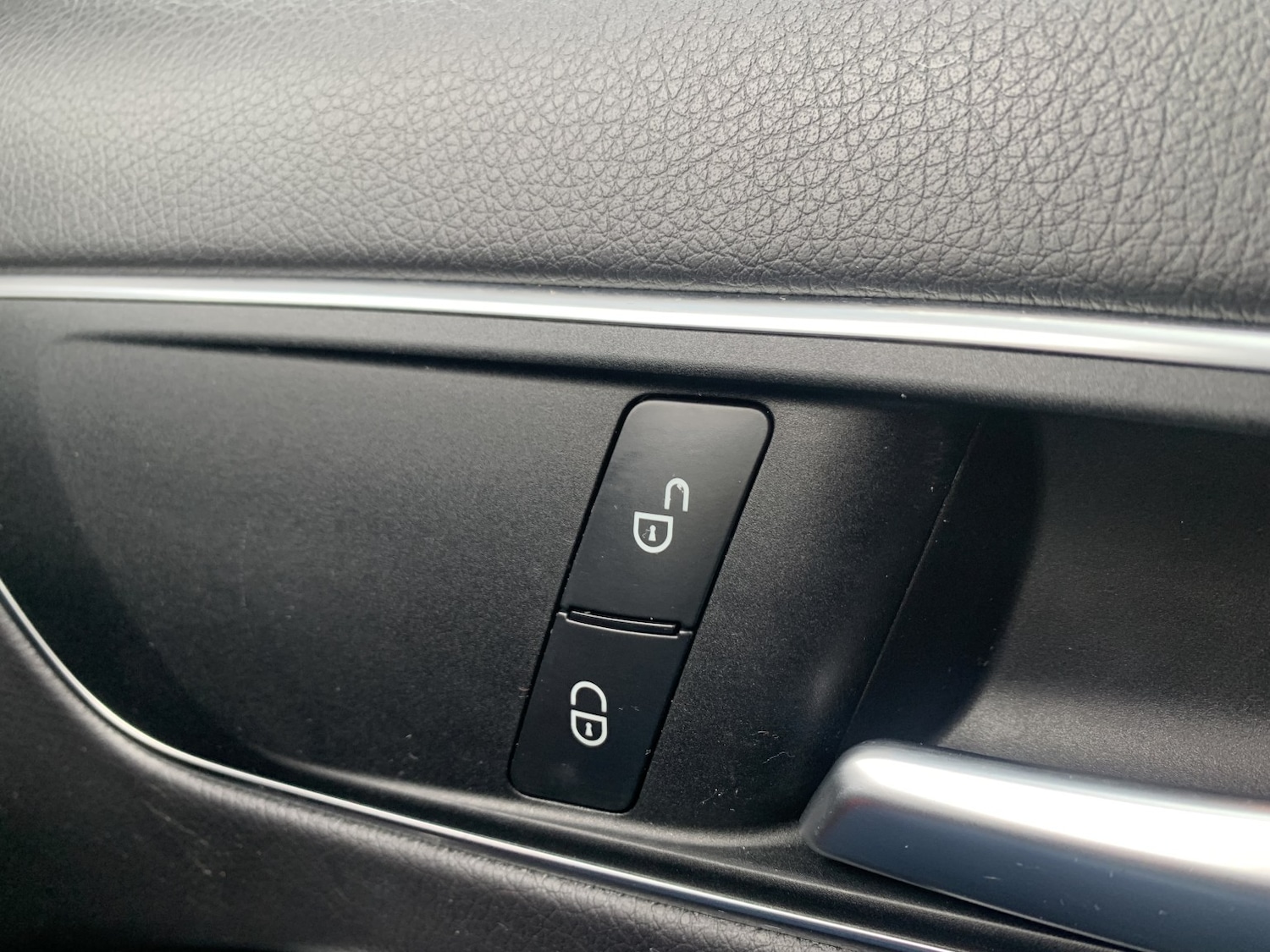 Used Mercedes-Benz A-Class 2017 for sale - 78053338: Photo 28