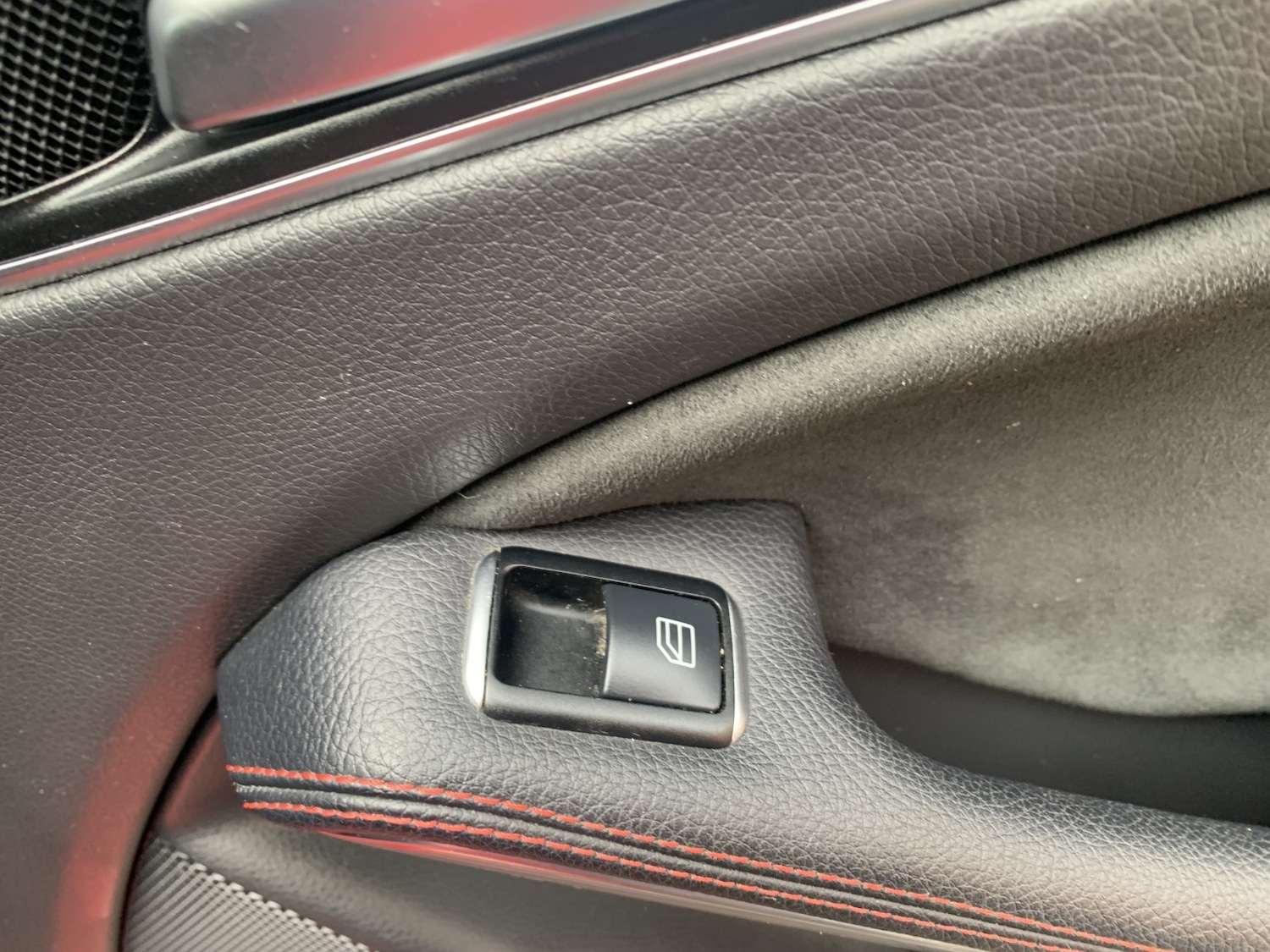 Used Mercedes-Benz A-Class 2017 for sale - 78053338: Photo 32