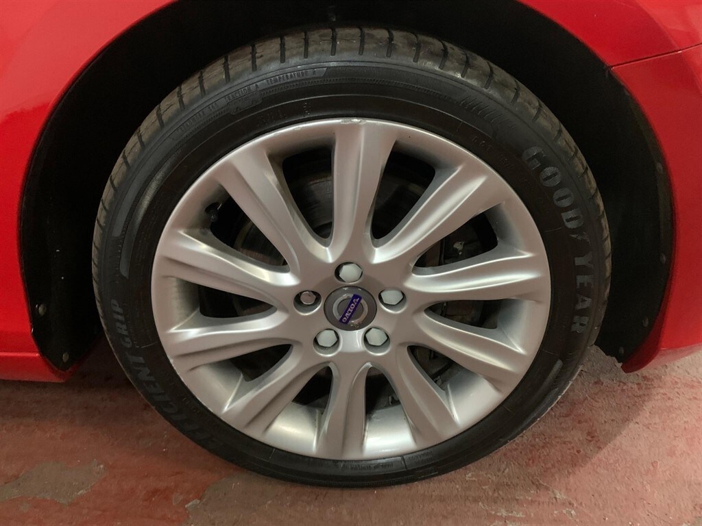 Used Volvo V40 2014 for sale - 77721286: Photo 12