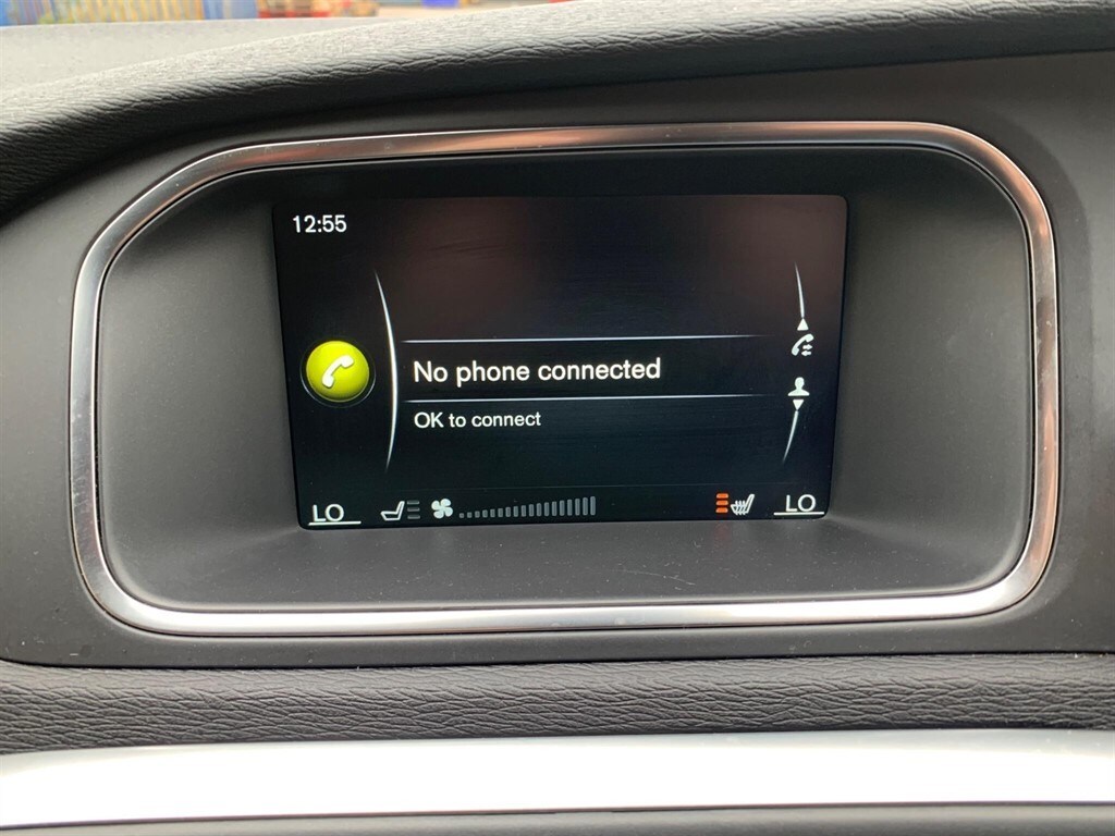 Used Volvo V40 2014 for sale - 77721286: Photo 15