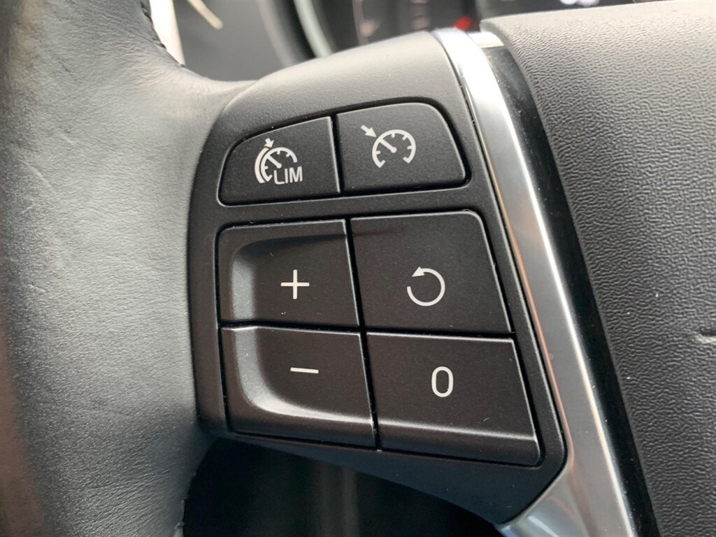 Used Volvo V40 2014 for sale - 77721286: Photo 20