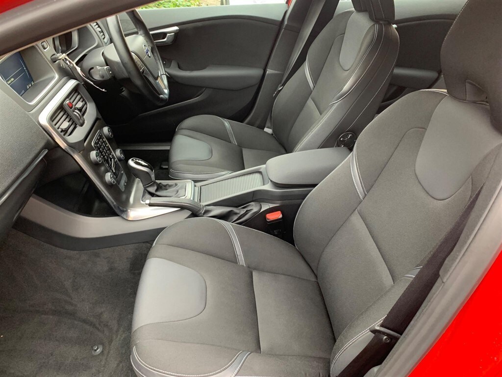 Used Volvo V40 2014 for sale - 77721286: Photo 30