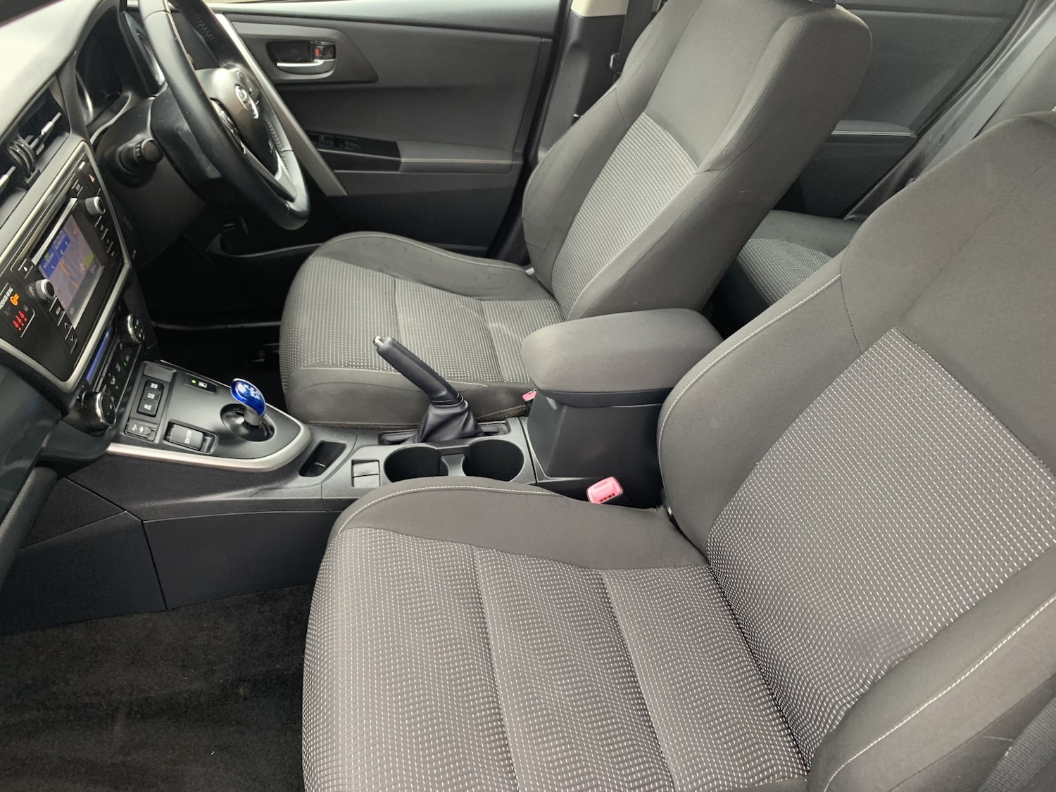 Used Toyota Auris 2013 for sale - 78053325: Photo 26