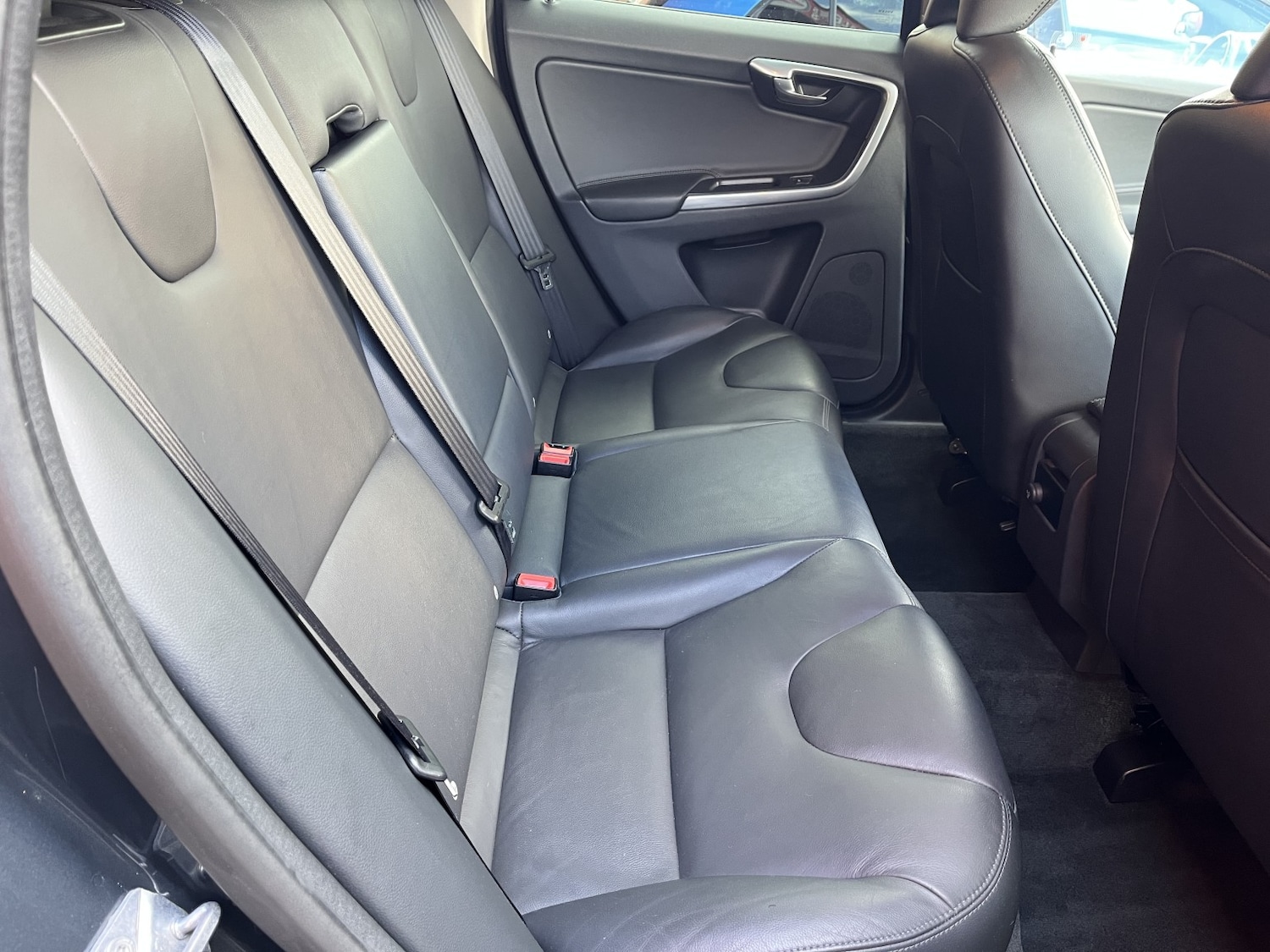 Used Volvo XC60 2015 for sale - 78213492: Photo 13