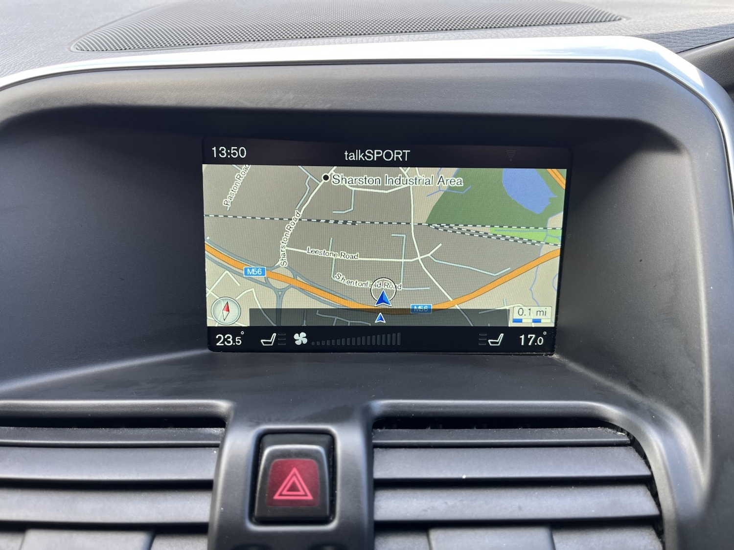 Used Volvo XC60 2015 for sale - 78213492: Photo 17