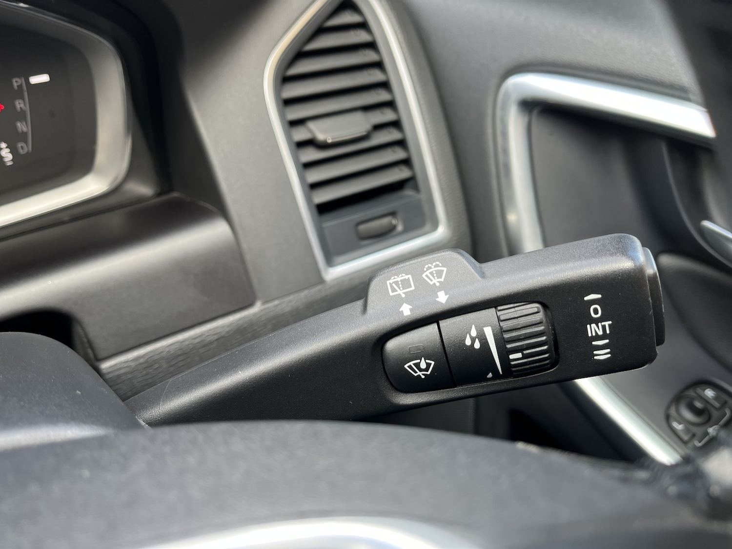 Used Volvo XC60 2015 for sale - 78213492: Photo 25