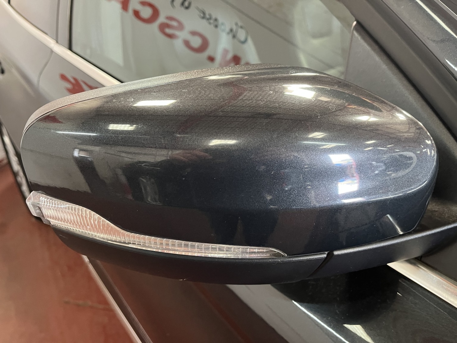 Used Volvo XC60 2015 for sale - 78213492: Photo 34