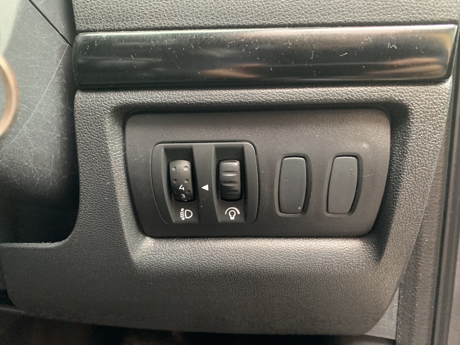 Used Renault Clio 2012 for sale - 78064190: Photo 25