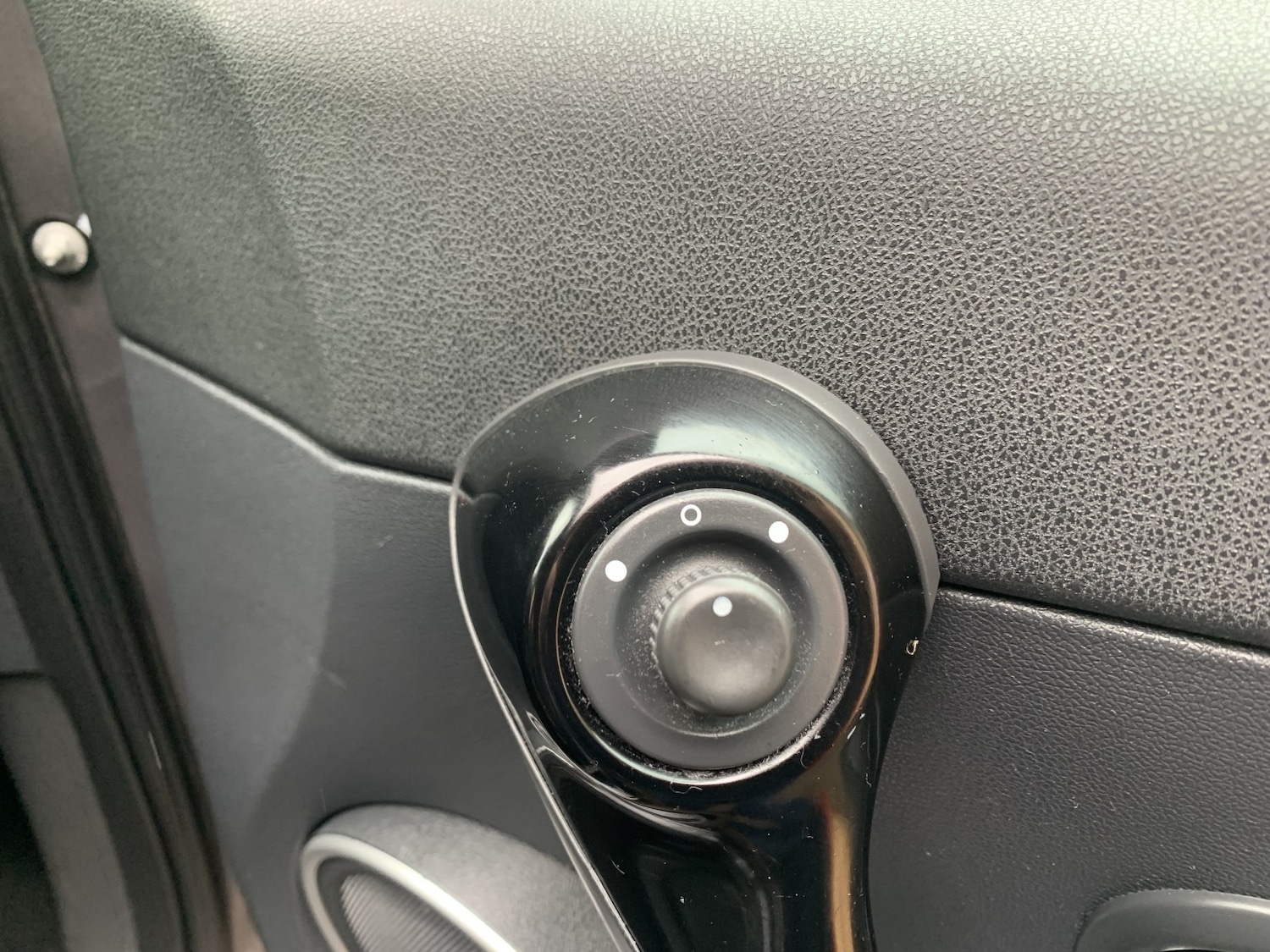 Used Renault Clio 2012 for sale - 78064190: Photo 30