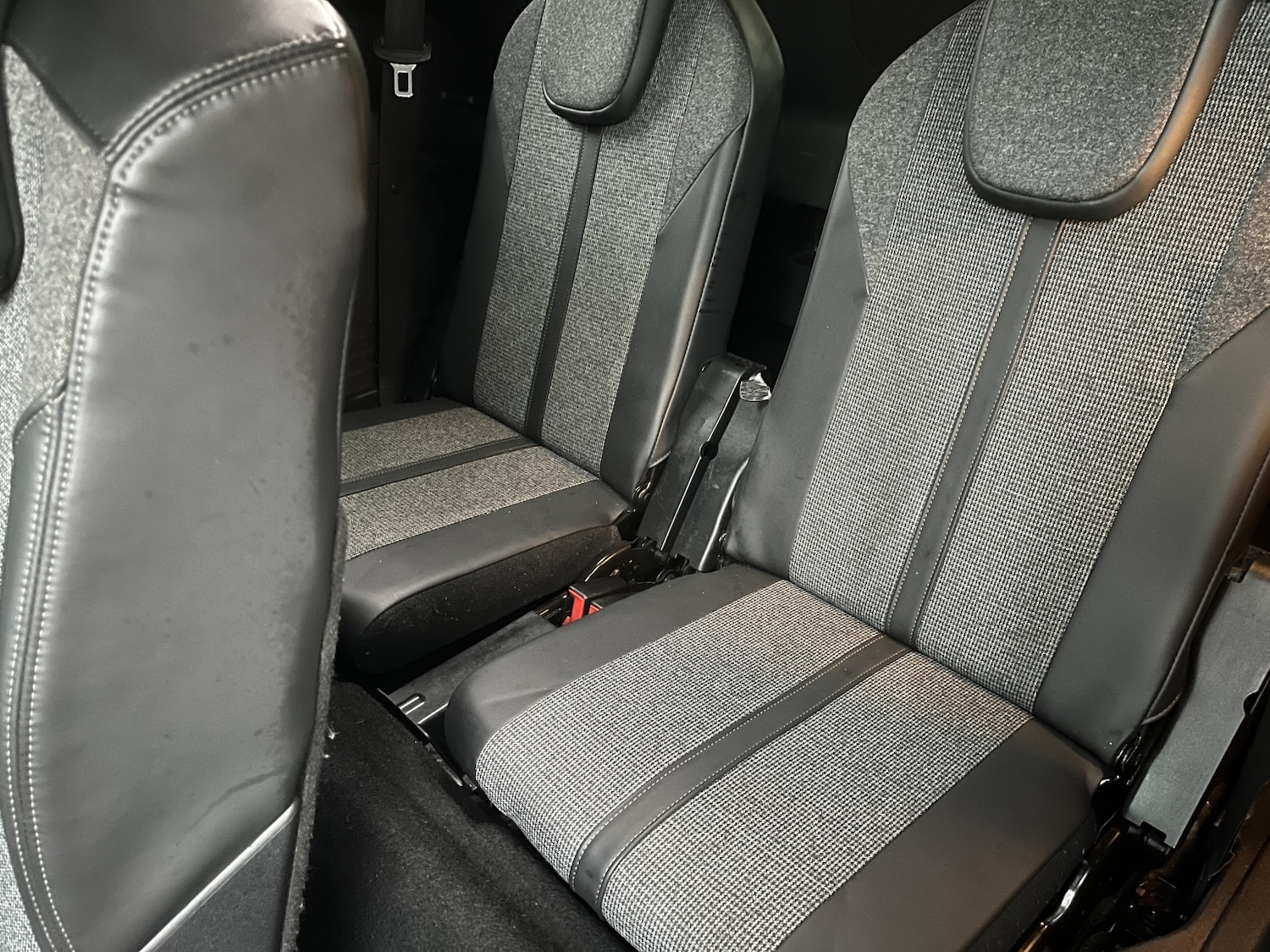 Used Peugeot 5008 2018 for sale - 77721358: Photo 13