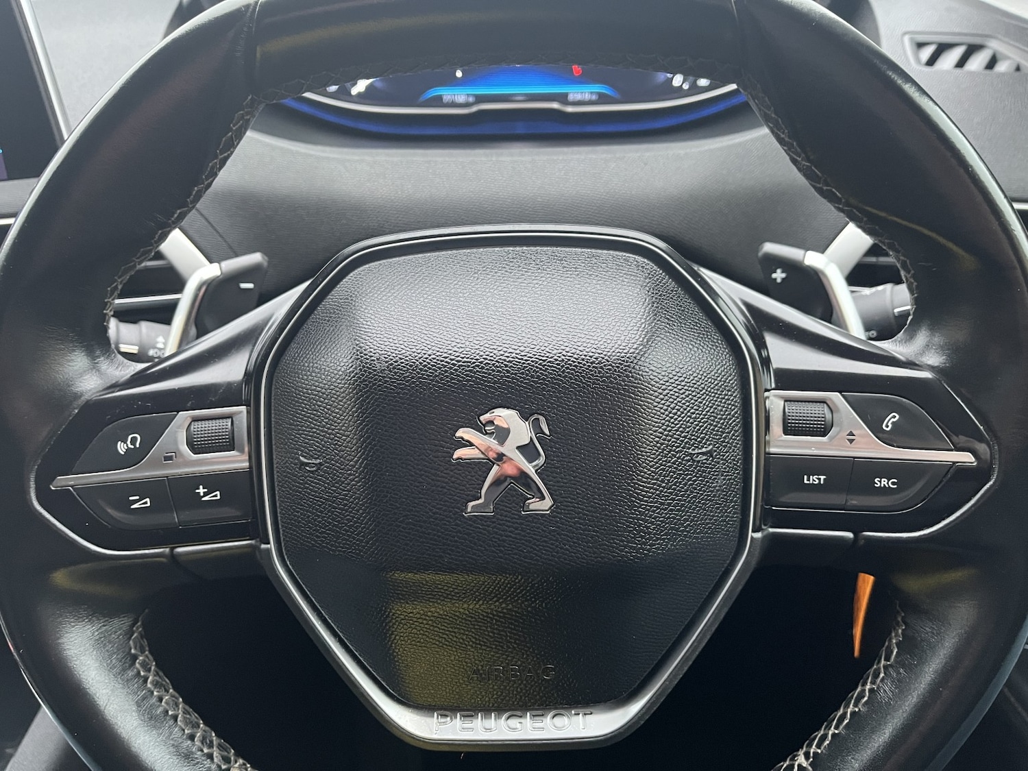 Used Peugeot 5008 2018 for sale - 77721358: Photo 16