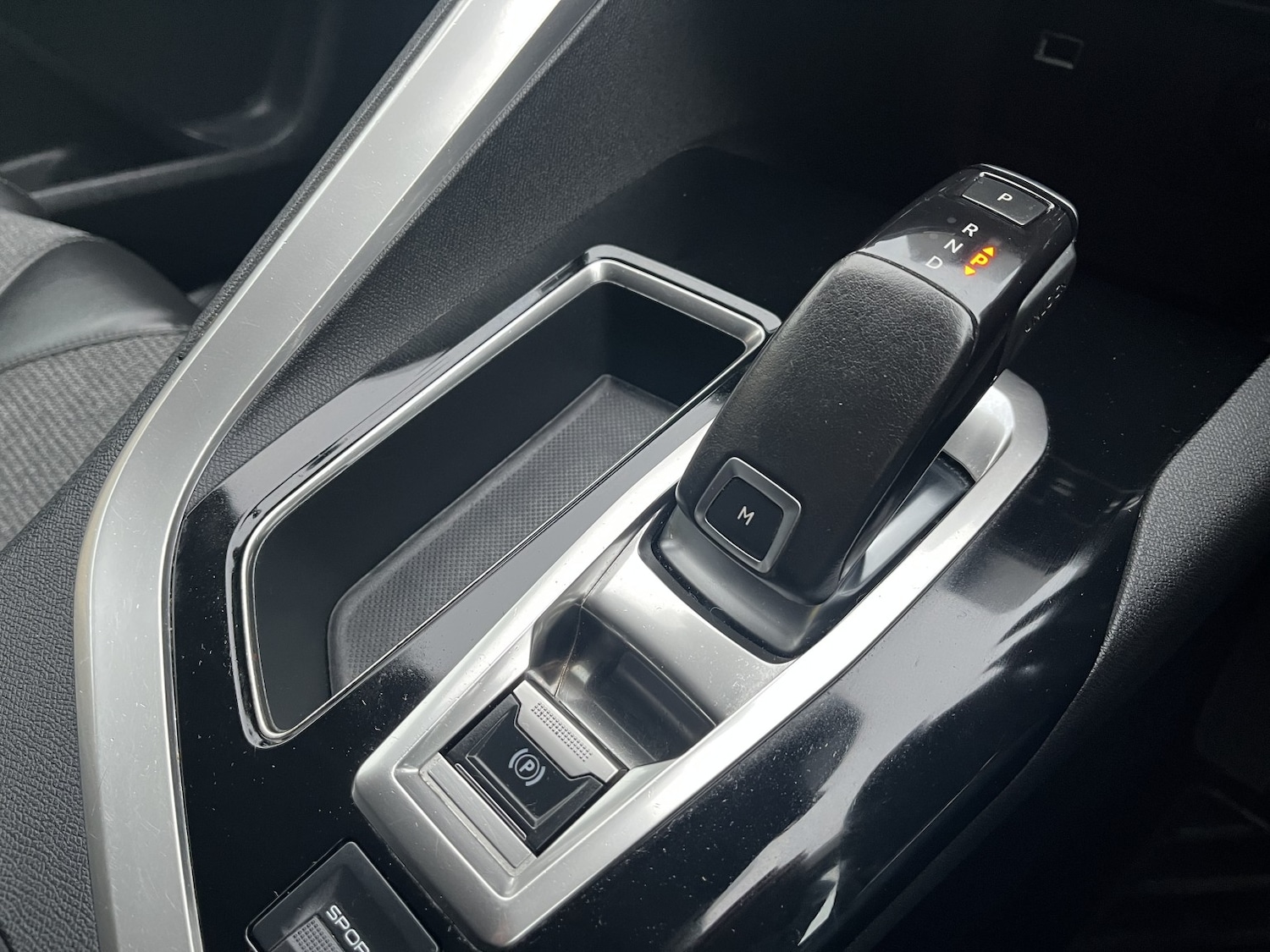 Used Peugeot 5008 2018 for sale - 77721358: Photo 23