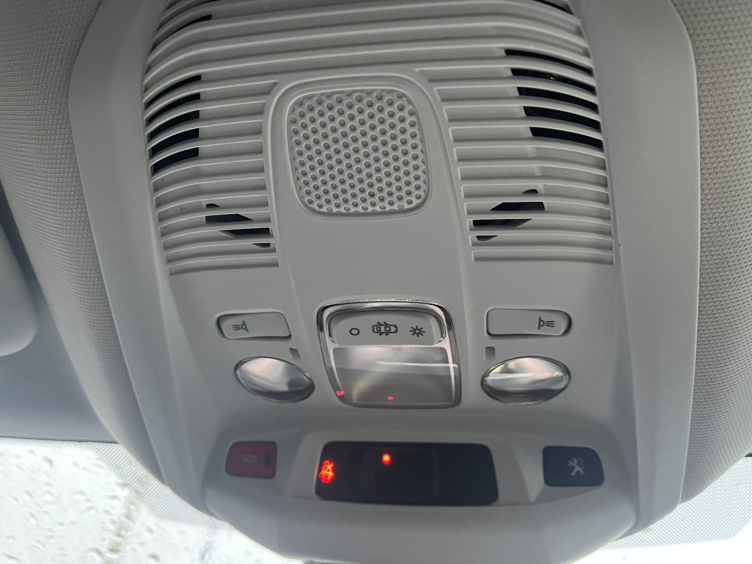 Used Peugeot 5008 2018 for sale - 77721358: Photo 28