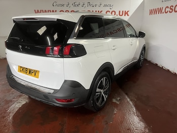 Used Peugeot 5008 2018 for sale - 77721358: Photo