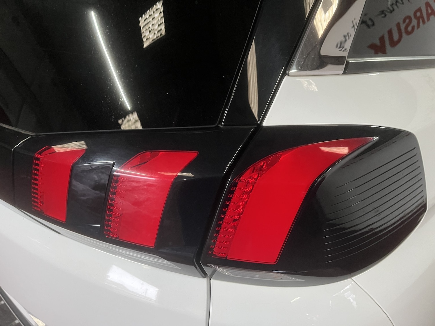 Used Peugeot 5008 2018 for sale - 77721358: Photo 32