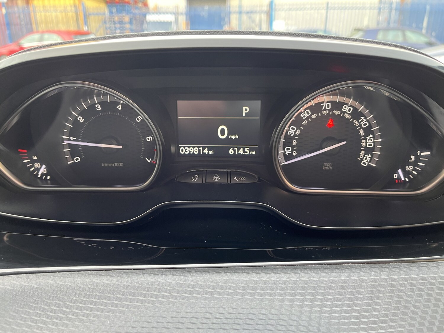 Used Peugeot 2008 2016 for sale - 77721320: Photo 13