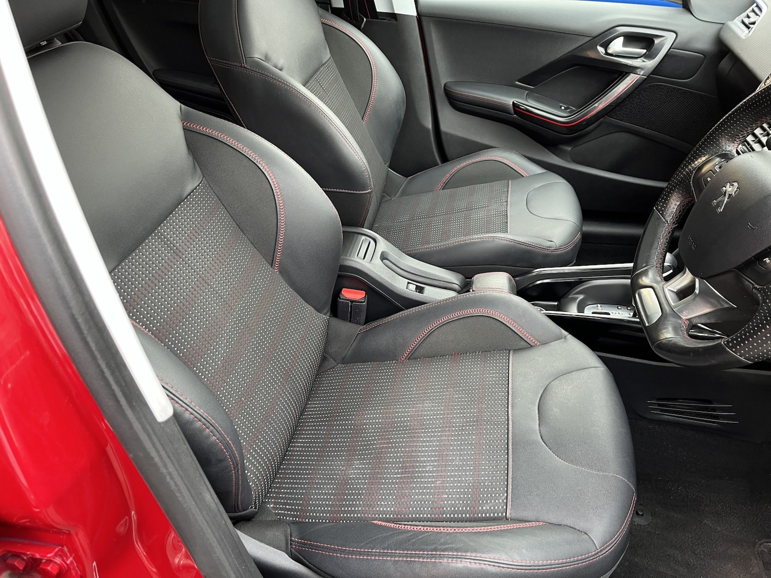 Used Peugeot 2008 2016 for sale - 77721320: Photo 3