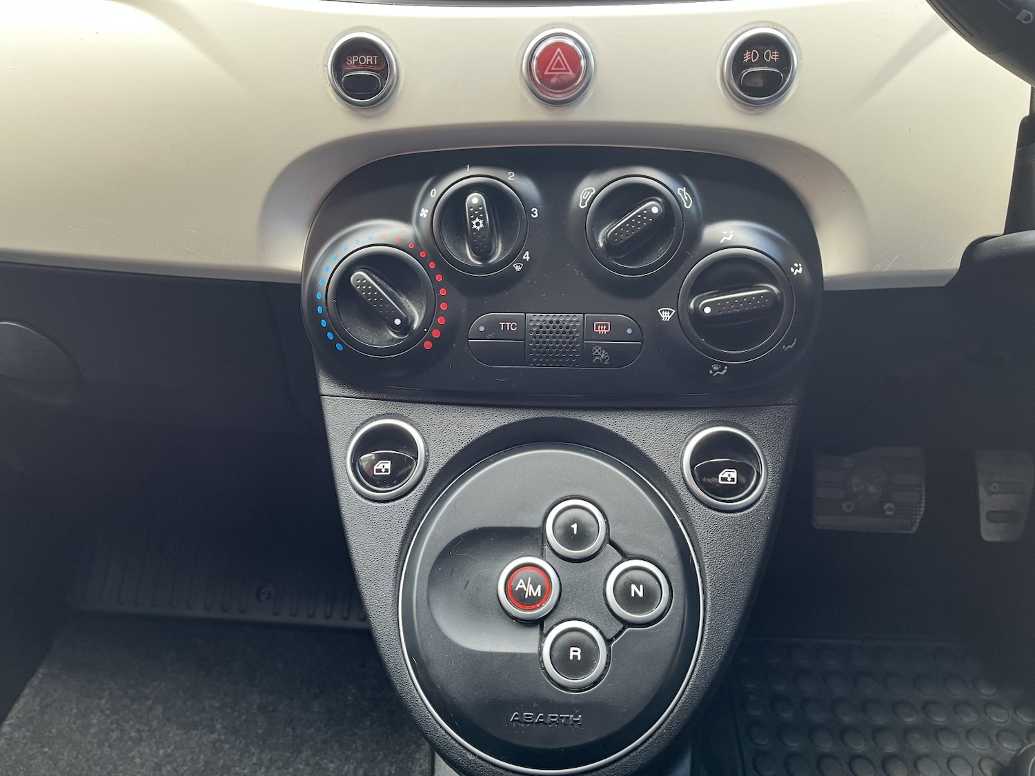 Used Abarth 595 2018 for sale - 78168838: Photo 17
