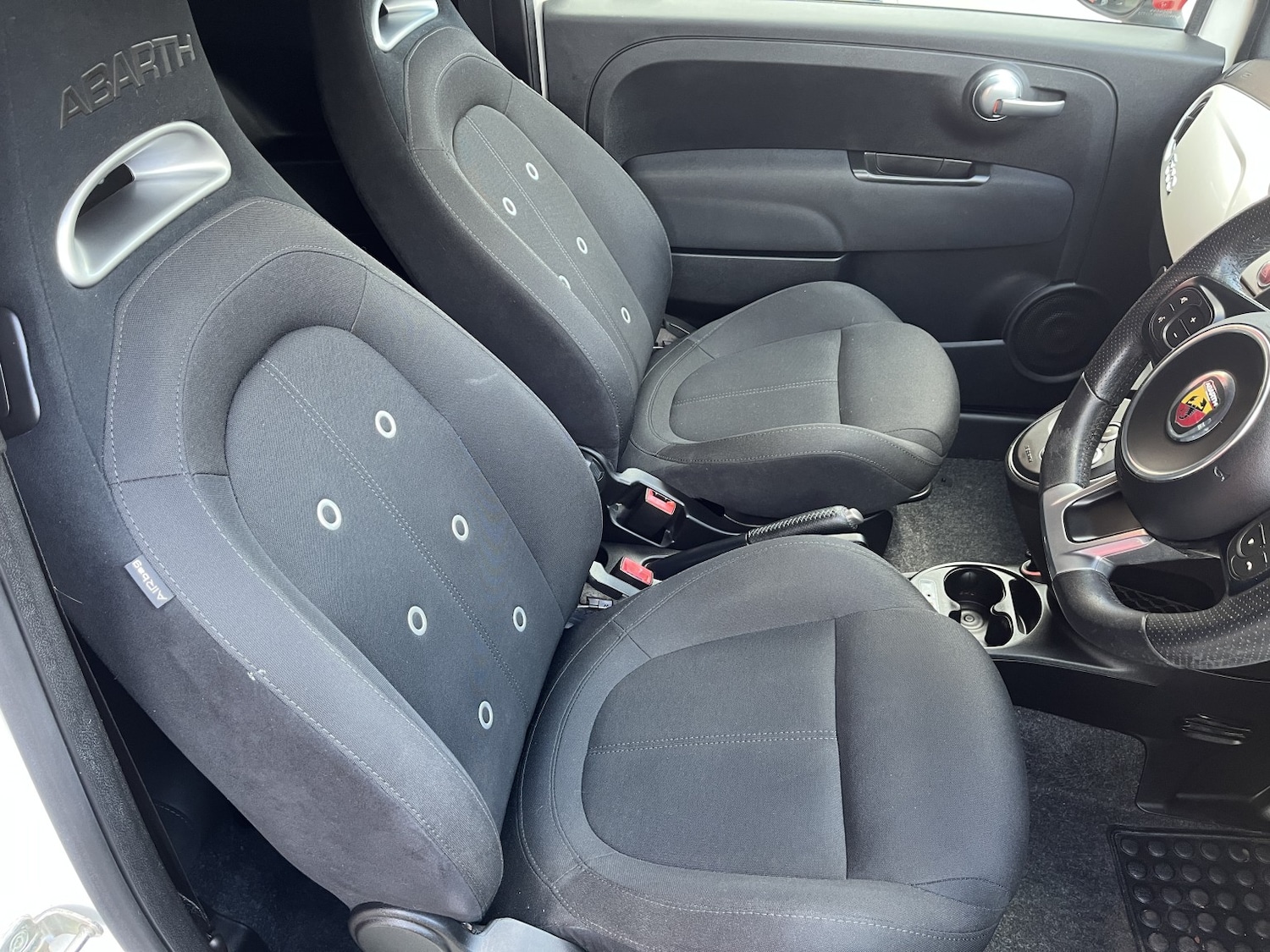 Used Abarth 595 2018 for sale - 78168838: Photo 3